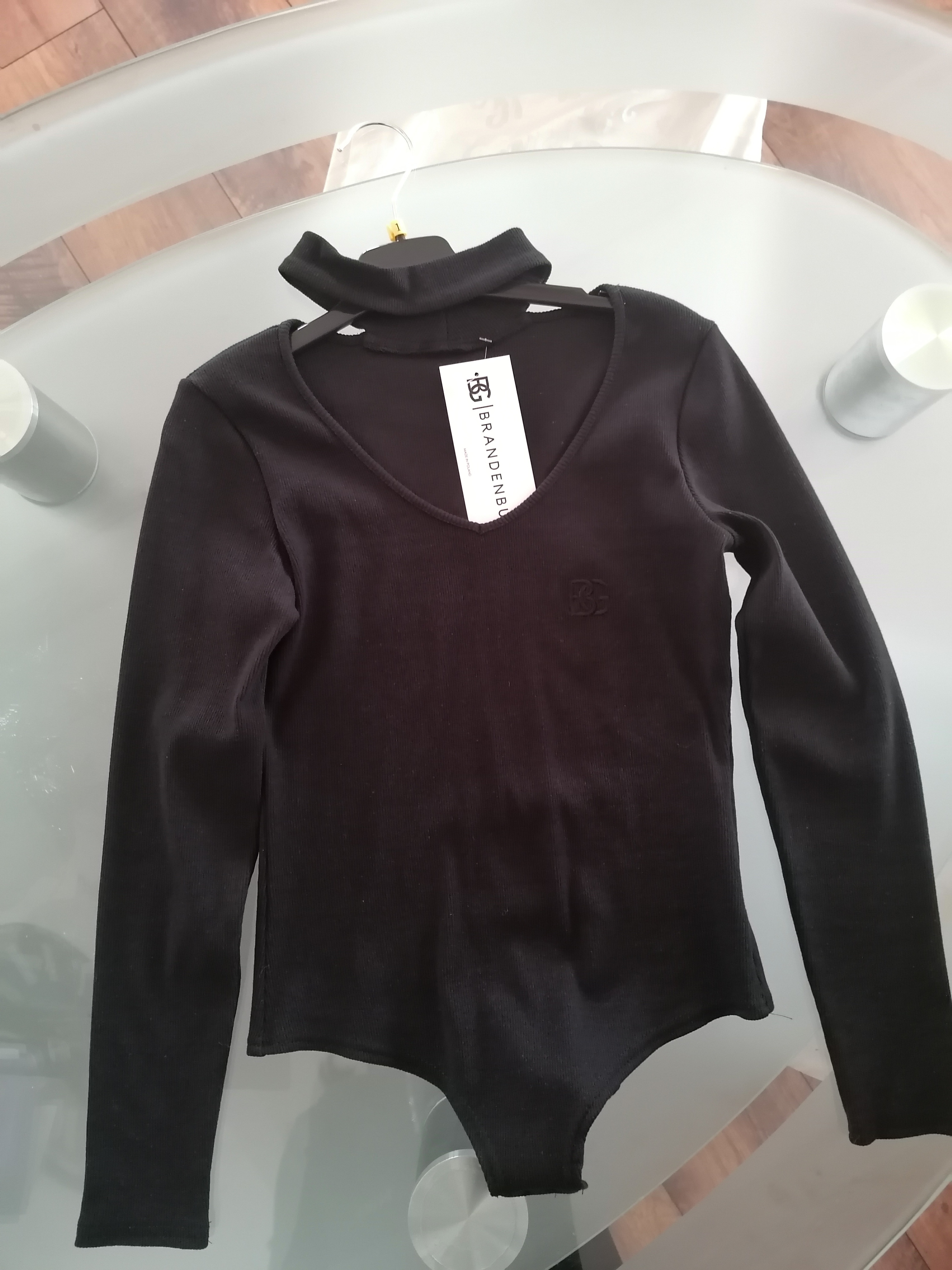 Dámske čierne body,M